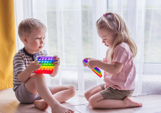 Qui est-ce : télécharger notre plaquette gratuite
